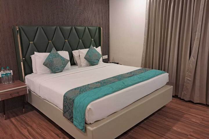 Room 20 of 63