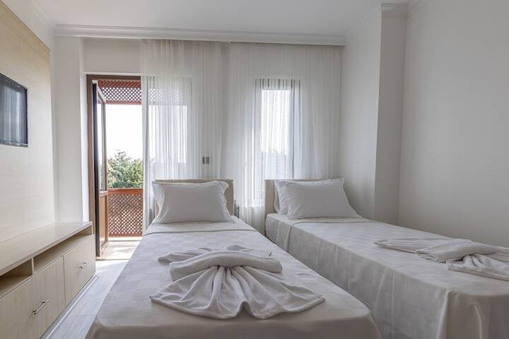 Room 7 of 54