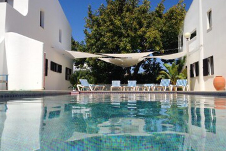 House With in Carvoeiro With Pool Access Furnished Garden