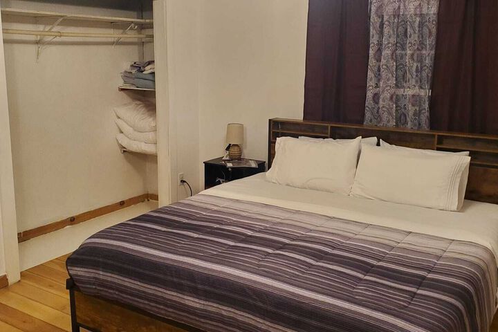 Room 3 of 71