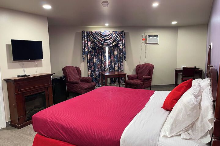 Room 14 of 40
