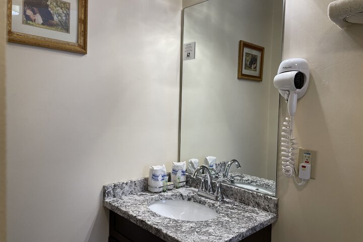 Room 40 of 57