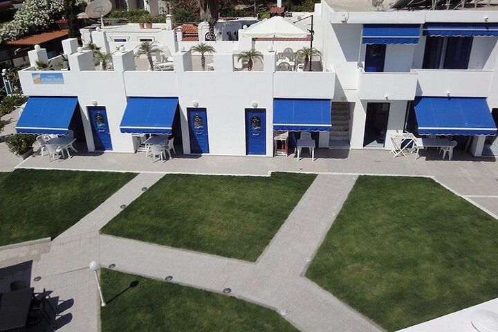 Terrace/Patio 17 of 56