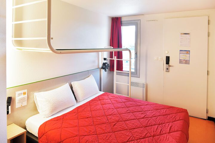 Room 7 of 26