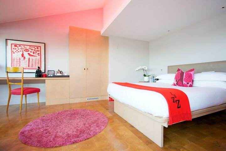 Room 13 of 55