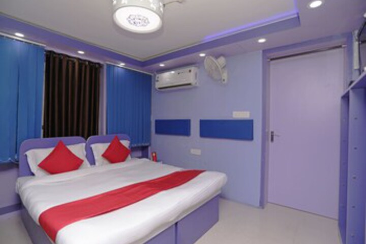 Room 37 of 71