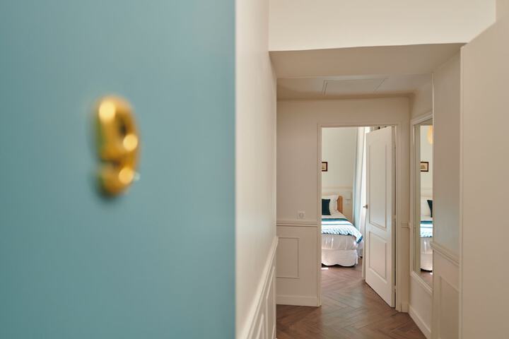 Room 20 of 77