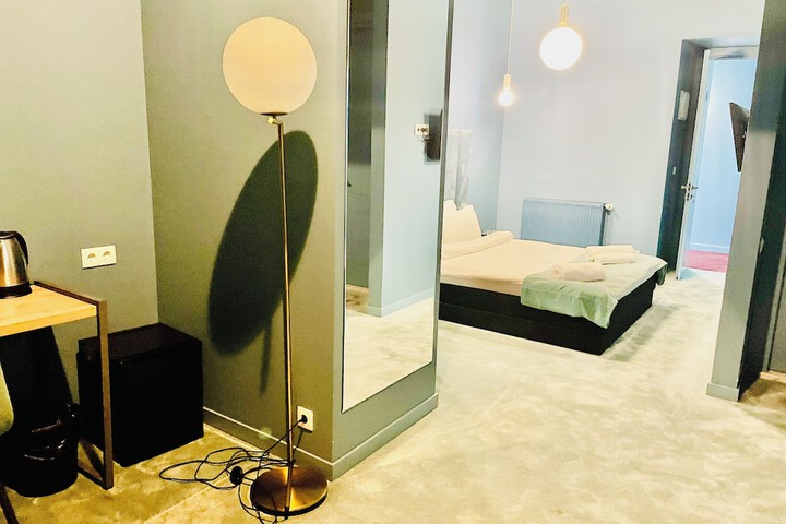 Room 43 of 116
