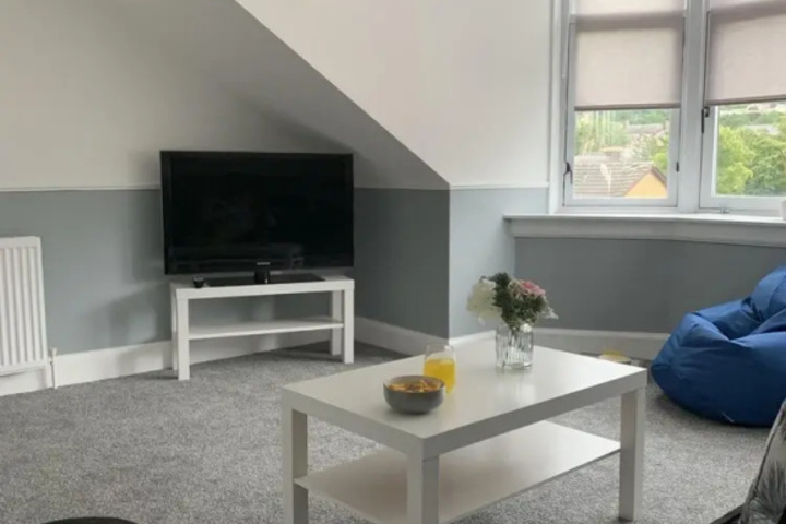 Room 2 of 15