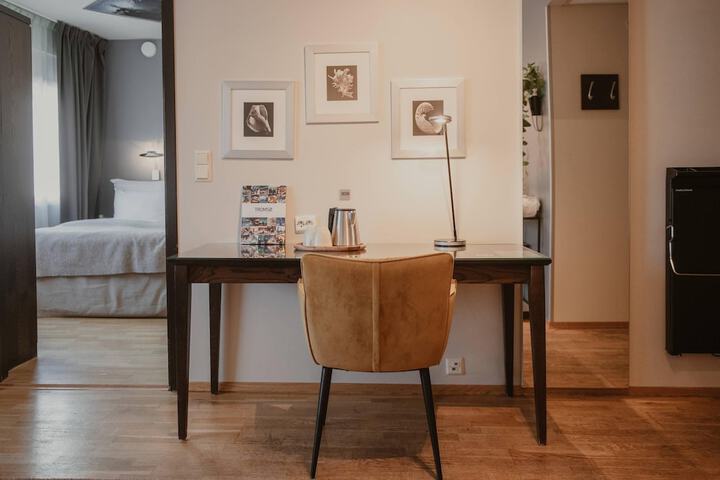 Room 41 of 89