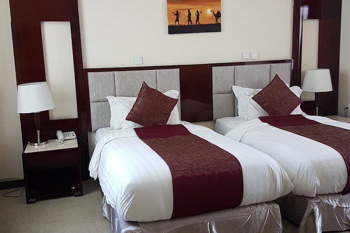 Room 20 of 103
