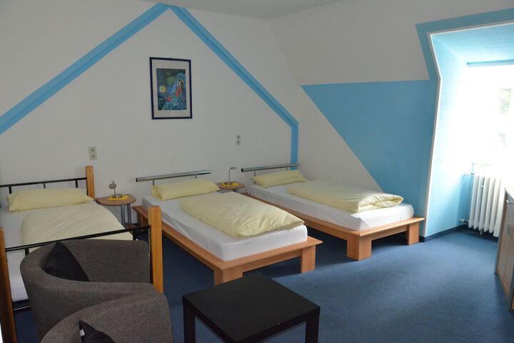 Room 9 of 51