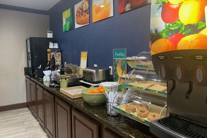 Breakfast buffet