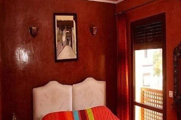 Room 17 of 30