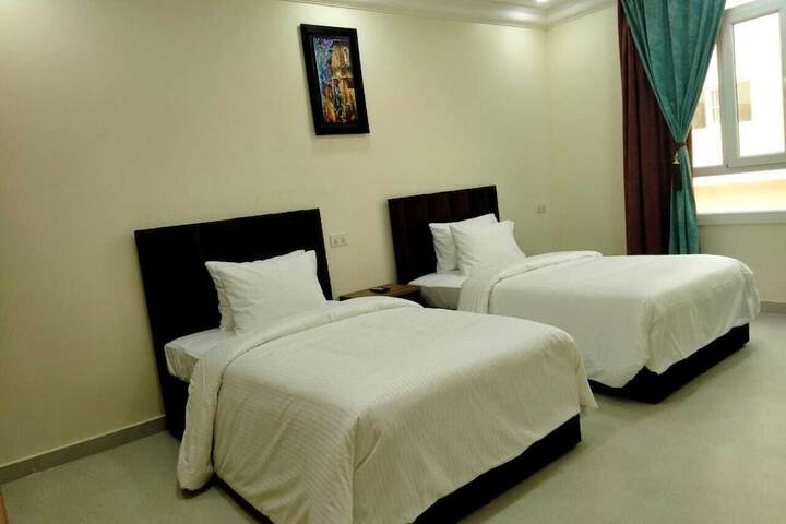 Room 12 of 69