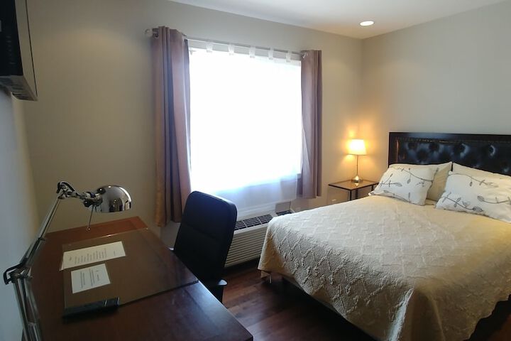 Room 7 of 41