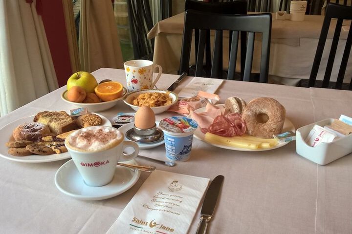 Breakfast/Coffee Service 47 of 58