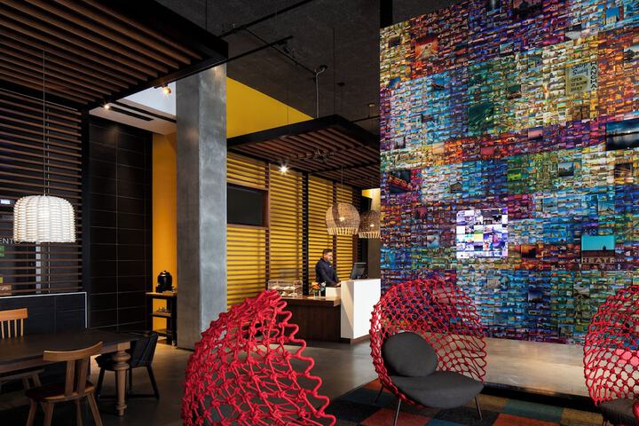 Hotel Interior 7 of 64