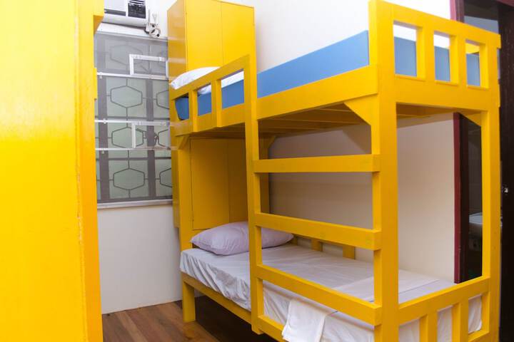 Room 13 of 100