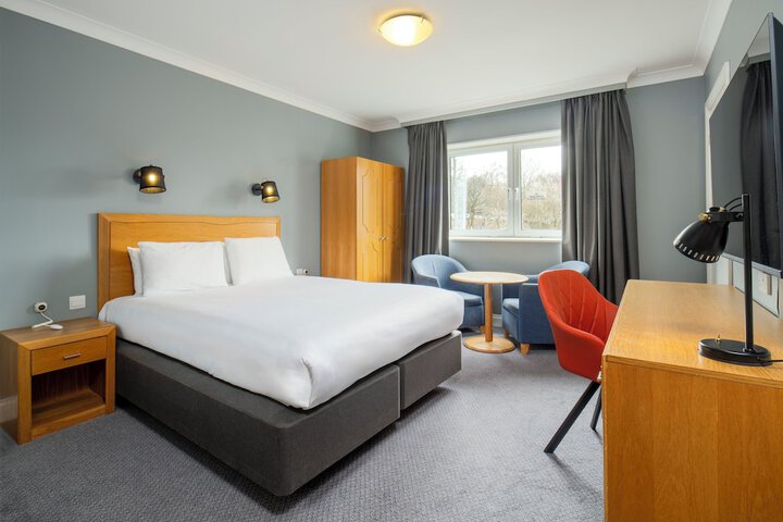 Room 60 of 105
