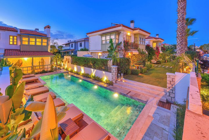 Palas Alacati - Adults Only