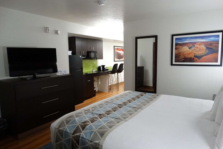 Room 19 of 40