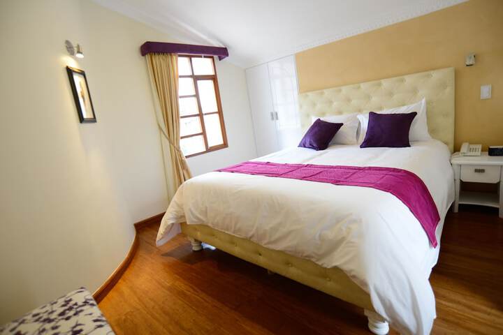 Room 17 of 46