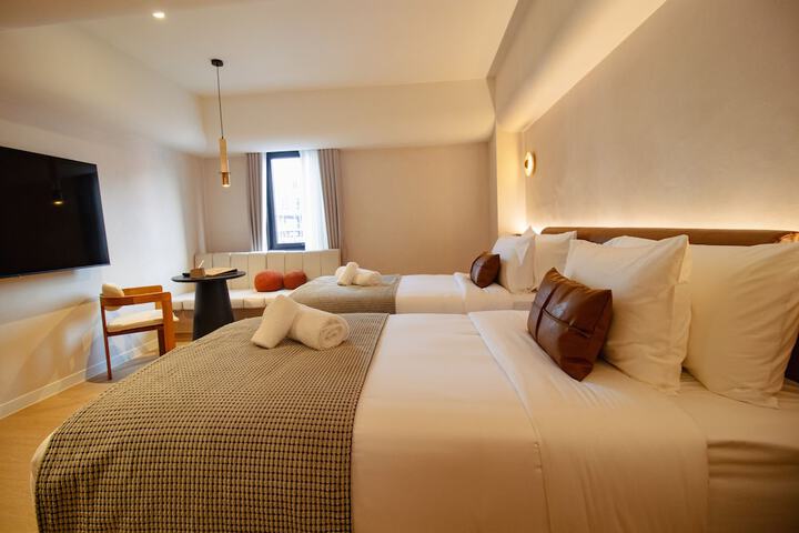 Room 17 of 59