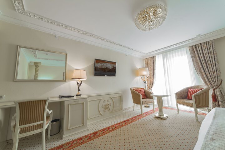 Room 22 of 79
