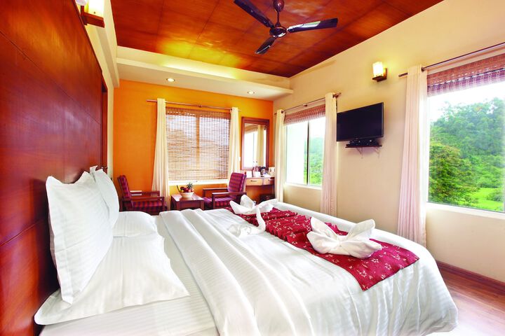 Room 5 of 52