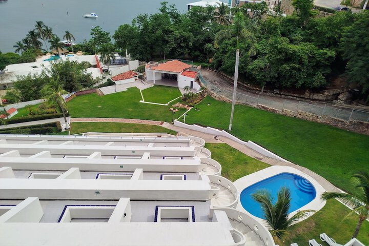 Hotel 64 of 70