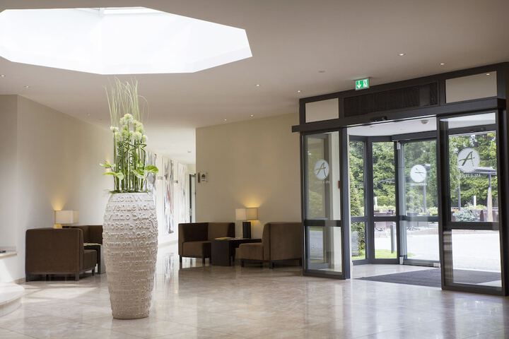 Lobby Photos