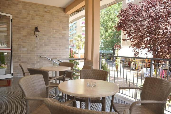 Terrace/Patio 38 of 43