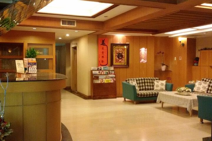 Lobby Entry
