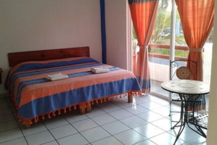 HOTEL DE LEON