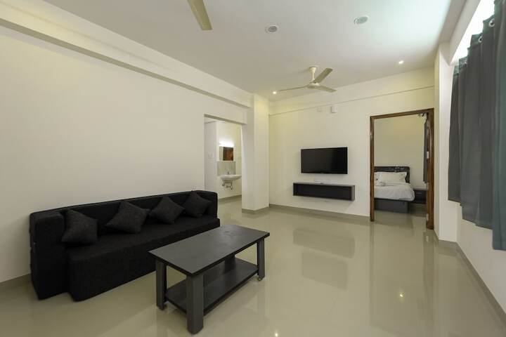 Room 8 of 17