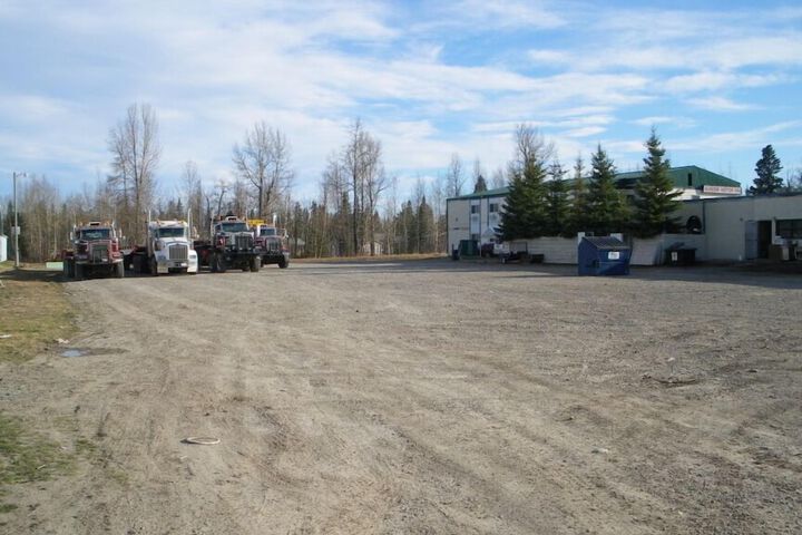 Property Grounds 52 of 58