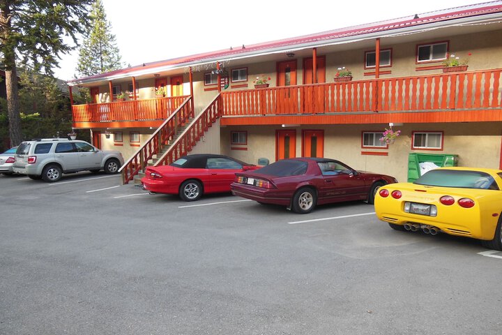 Property Grounds 14 of 22