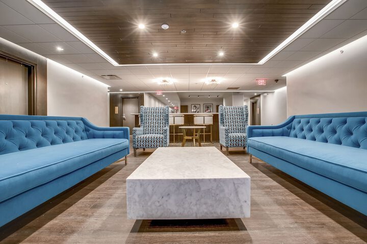 Hotel Interior 4 of 59