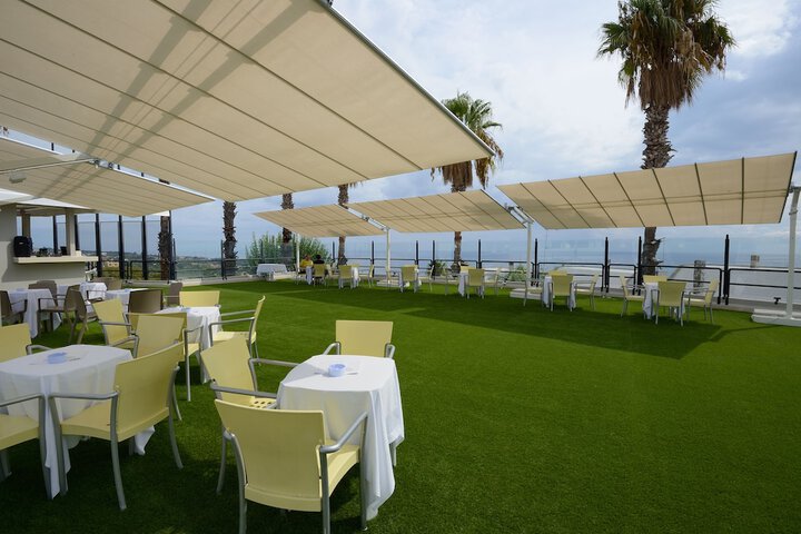 Sundeck 55 of 63