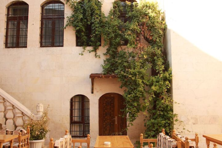 Hotel Exterior 60 of 73