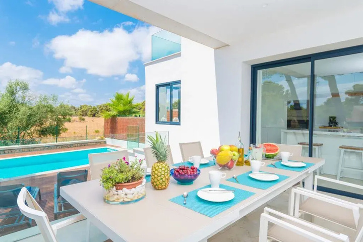 Terrace/Patio 6 of 15