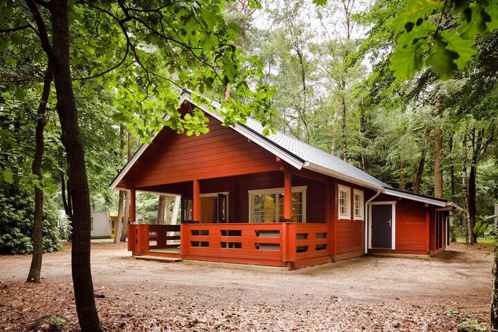Relaxing Chalet w / Garden in Epe