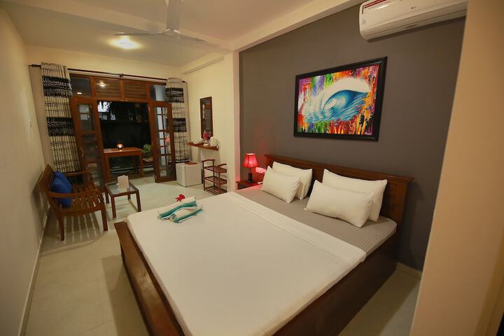 Room 10 of 54