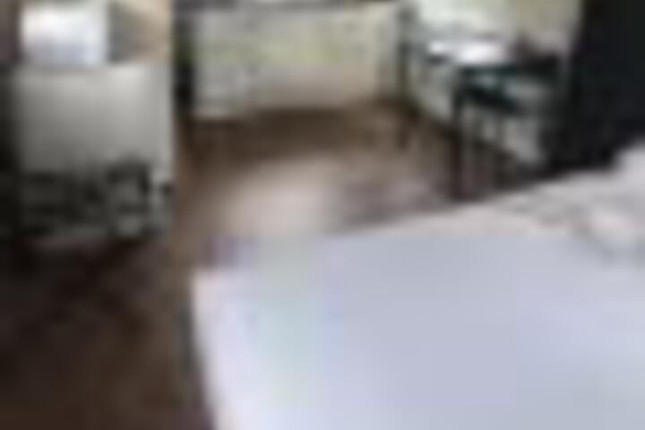 Room 154 of 161