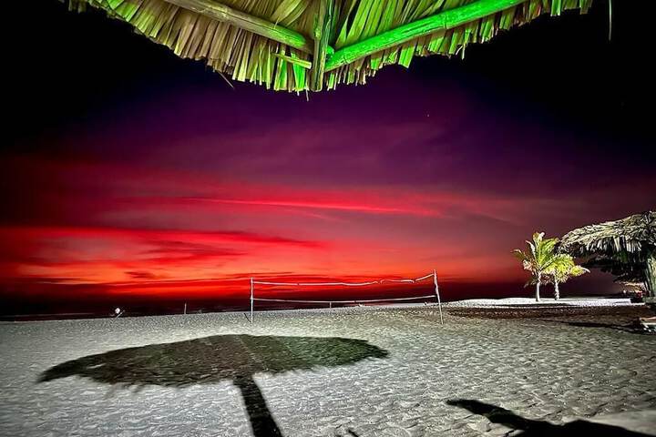 Beach 151 of 189