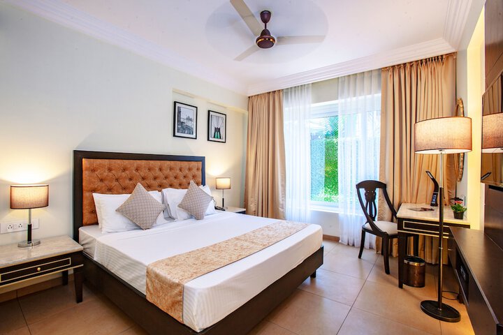 Room 4 of 41