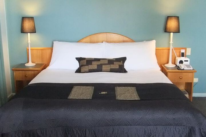 Room 5 of 53