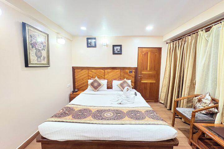 Room 8 of 41