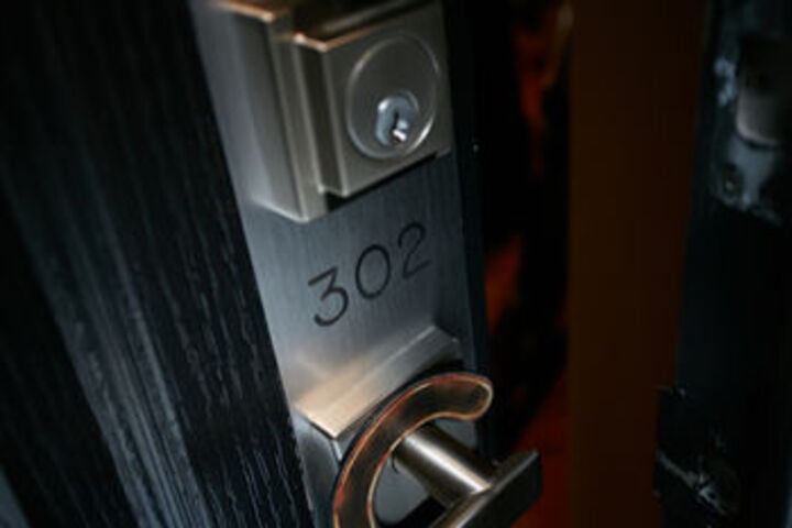 Room 32 of 41
